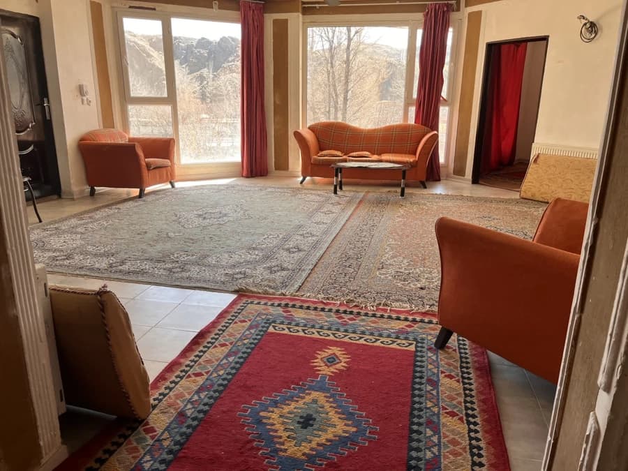 آپارتمان نزدیک رودخانه در پل چلوان سامان - همکف معبر