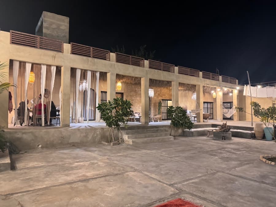 ویلا با استخر روباز آبسرد نزدیک ساحل در سوزا 