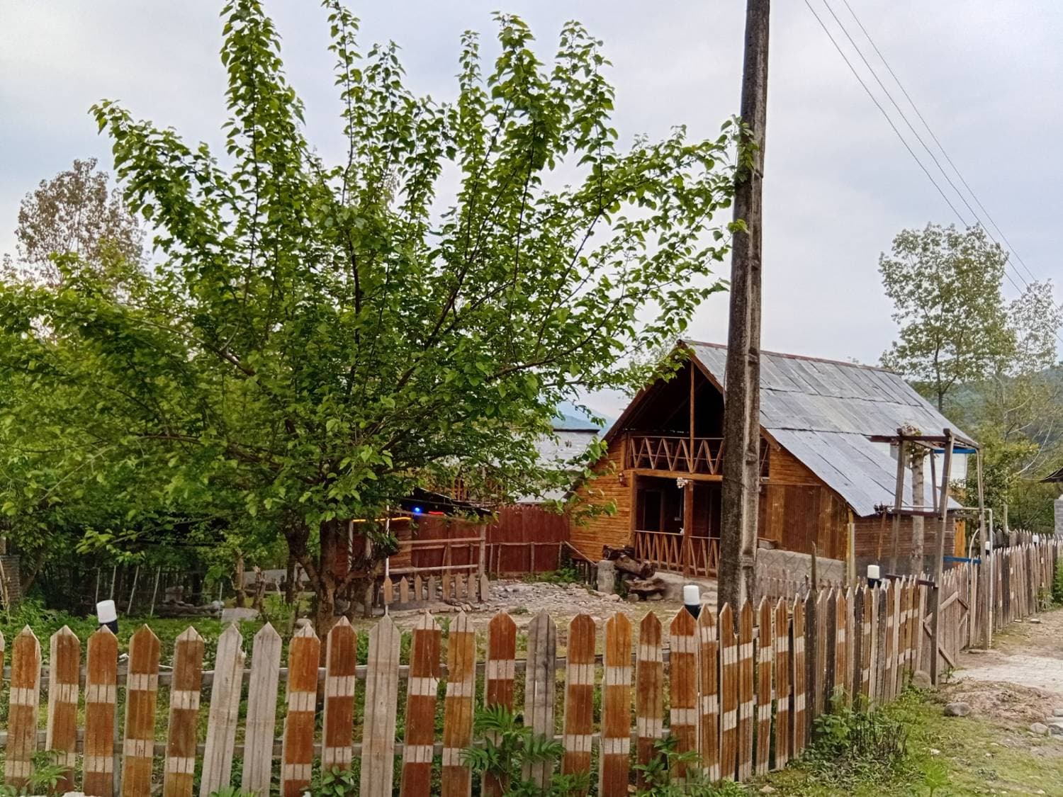 کلبه چوبی جنگلی در روستای تمر شیرگاه سوادکوه - 3
