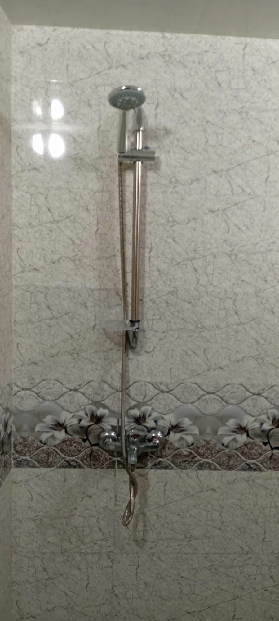 حمام 