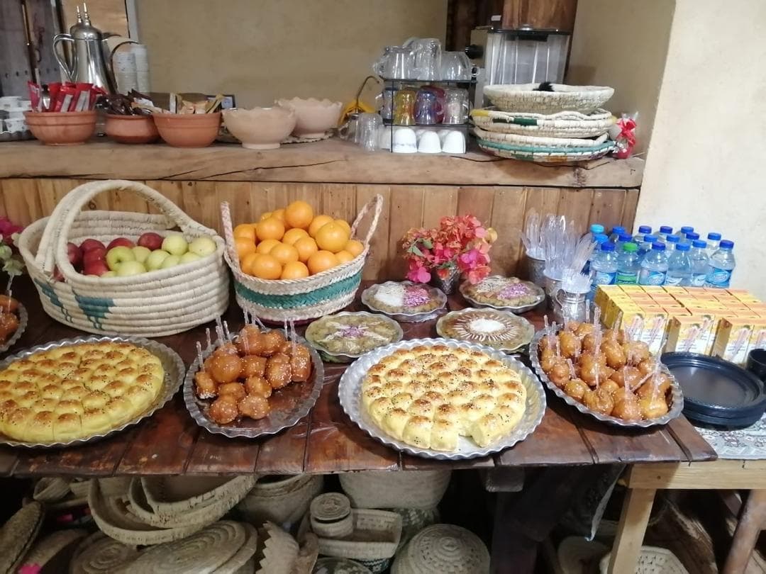 فضای سنتی کافه رستوران