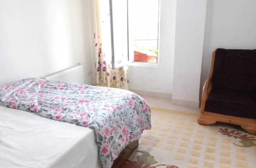 اتاق 2