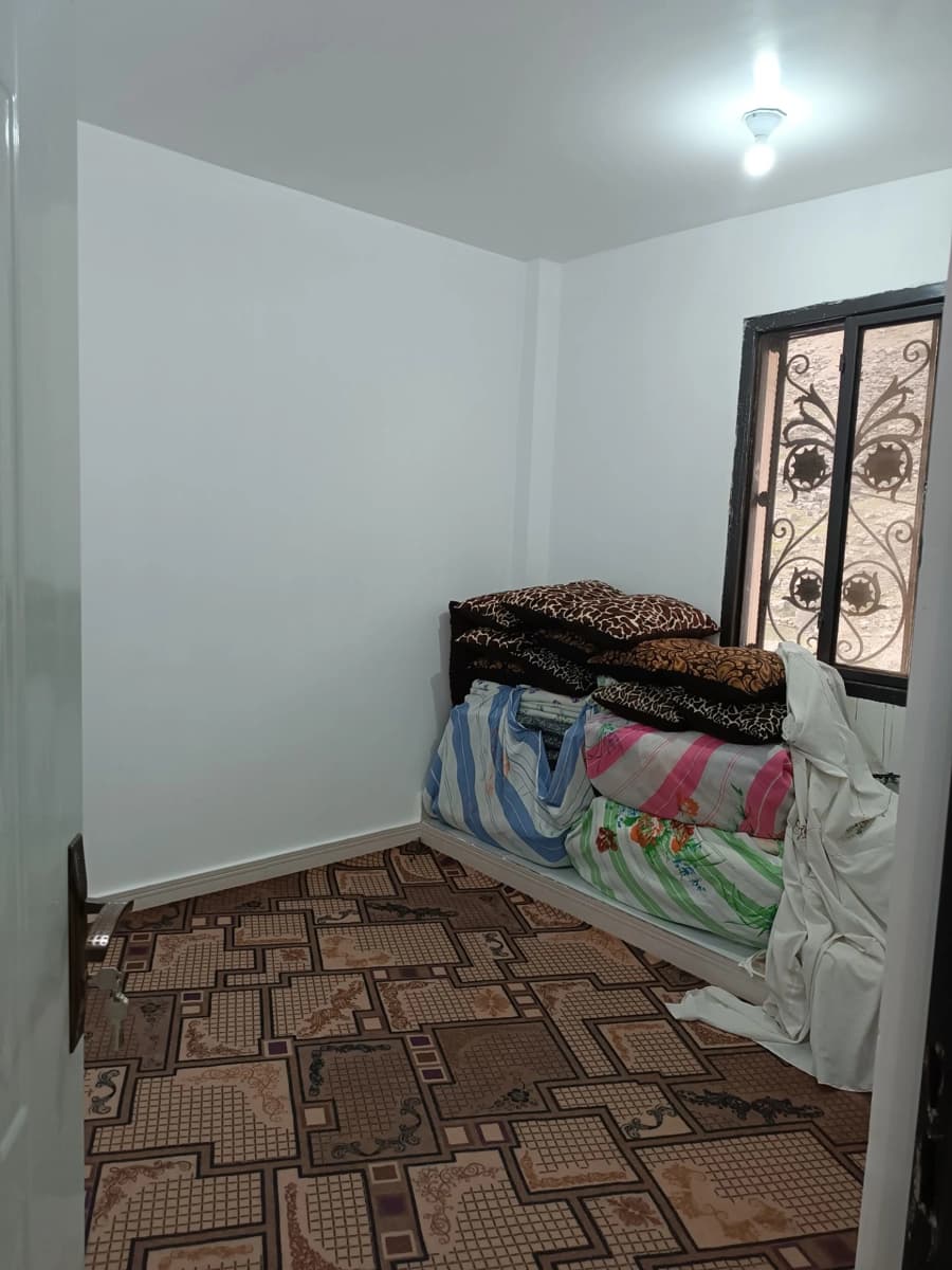 اتاق 2 