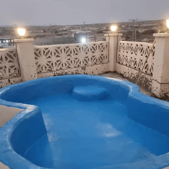 استخر روباز آب سرد