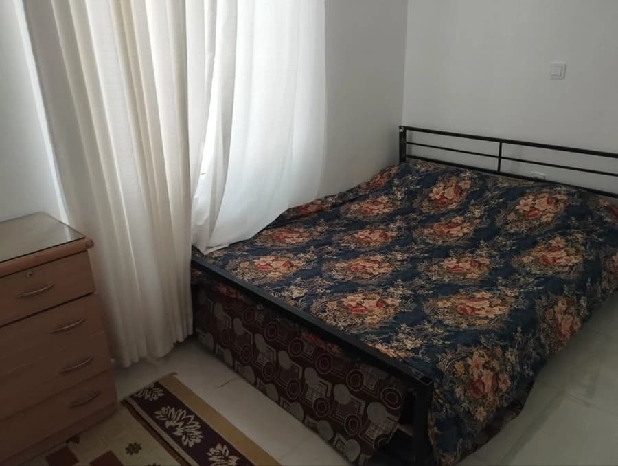 اتاق 2 