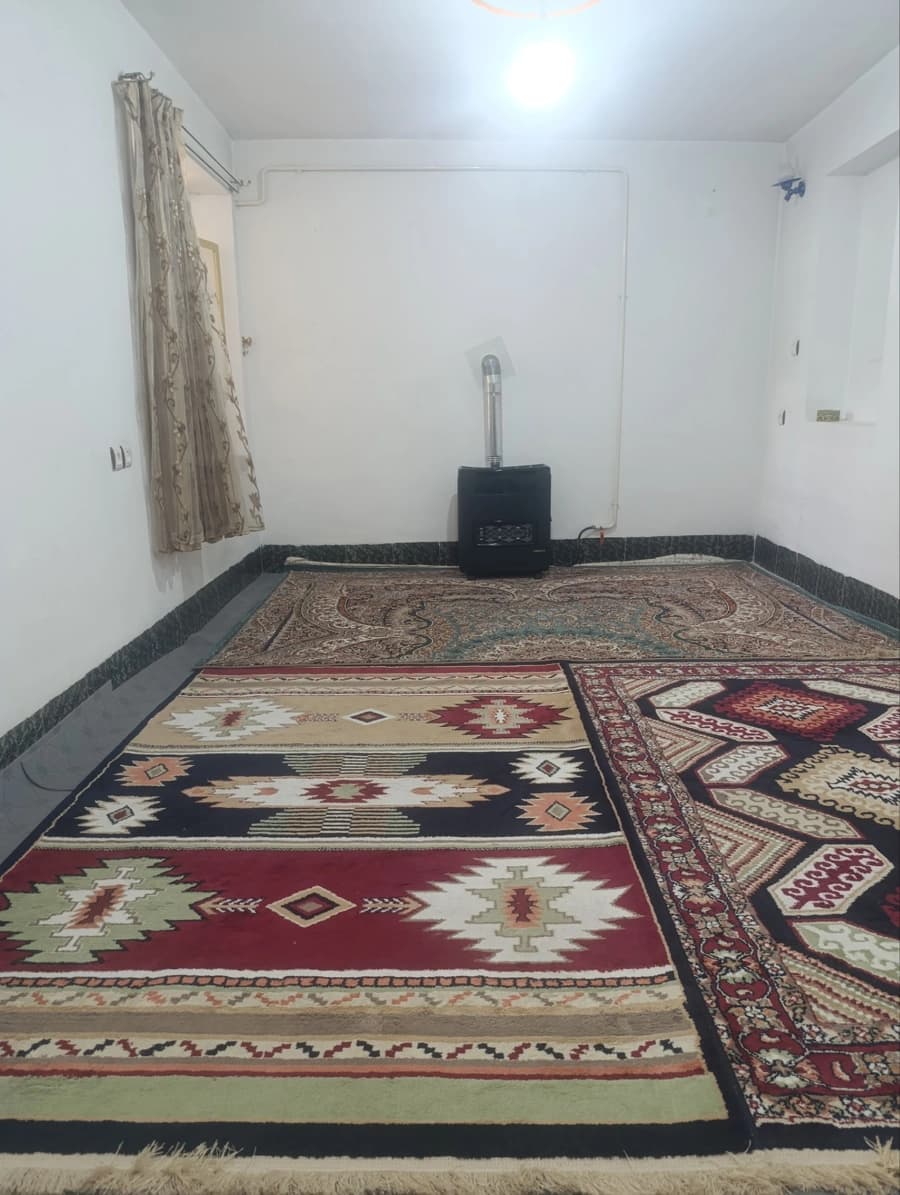 اتاق 2 - بالا 