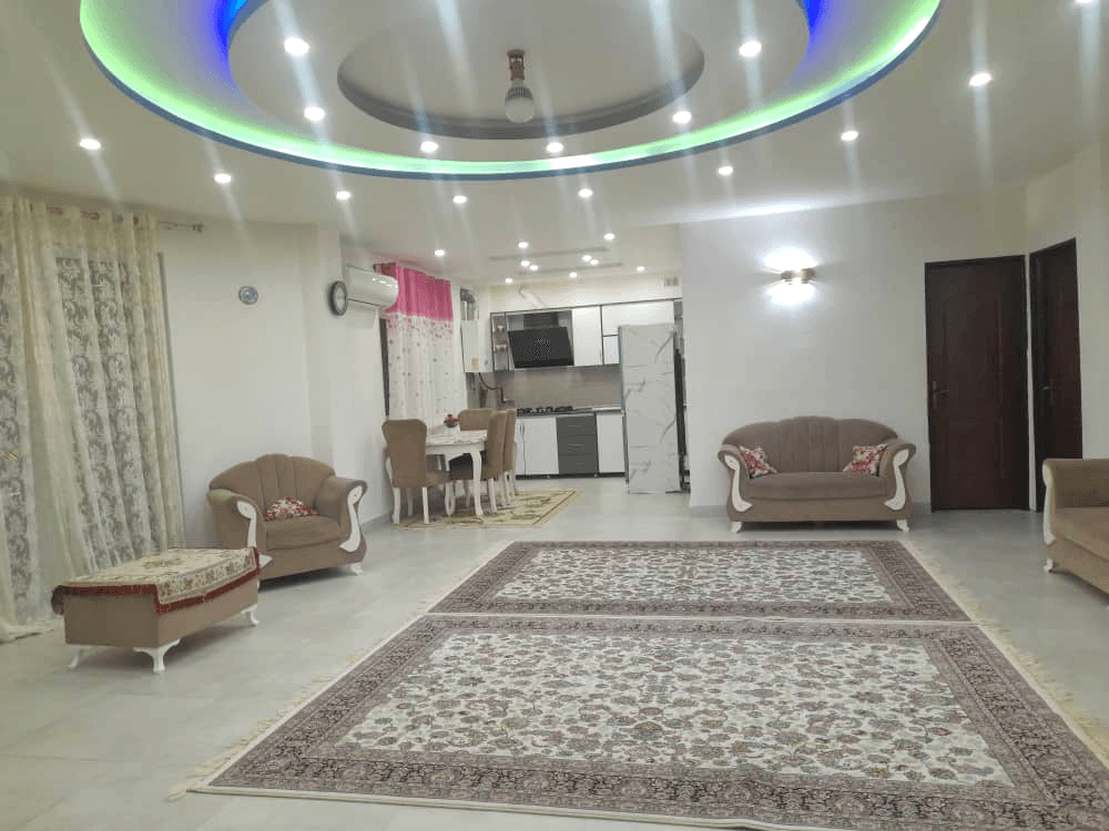 سالن و آشپزخانه 