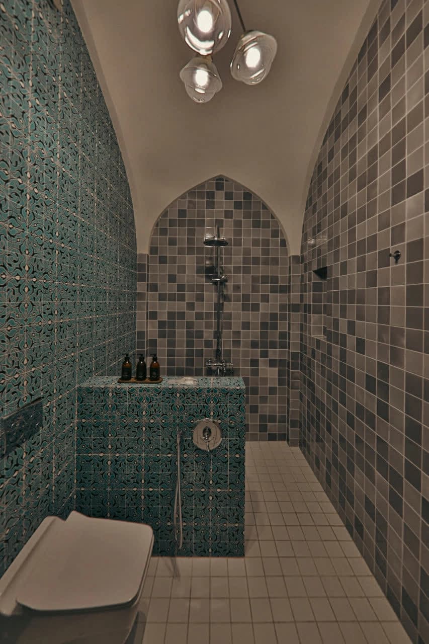 حمام 