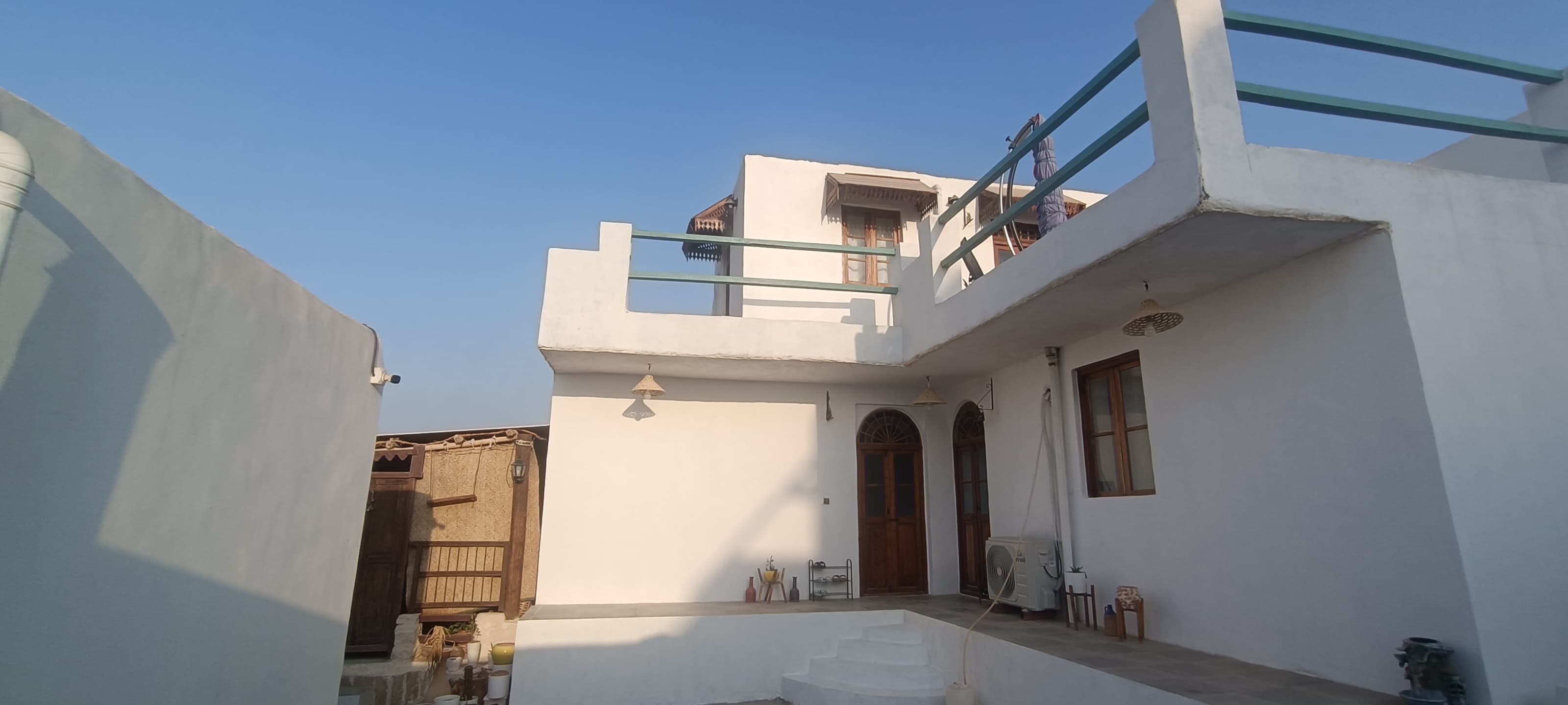 محوطه حیاط