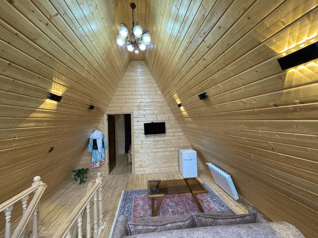 سالن بالا