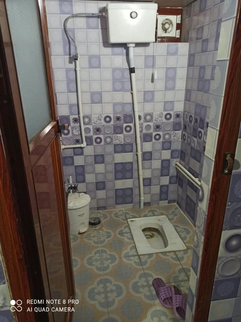 سرویس بهداشتی و حمام مشترک