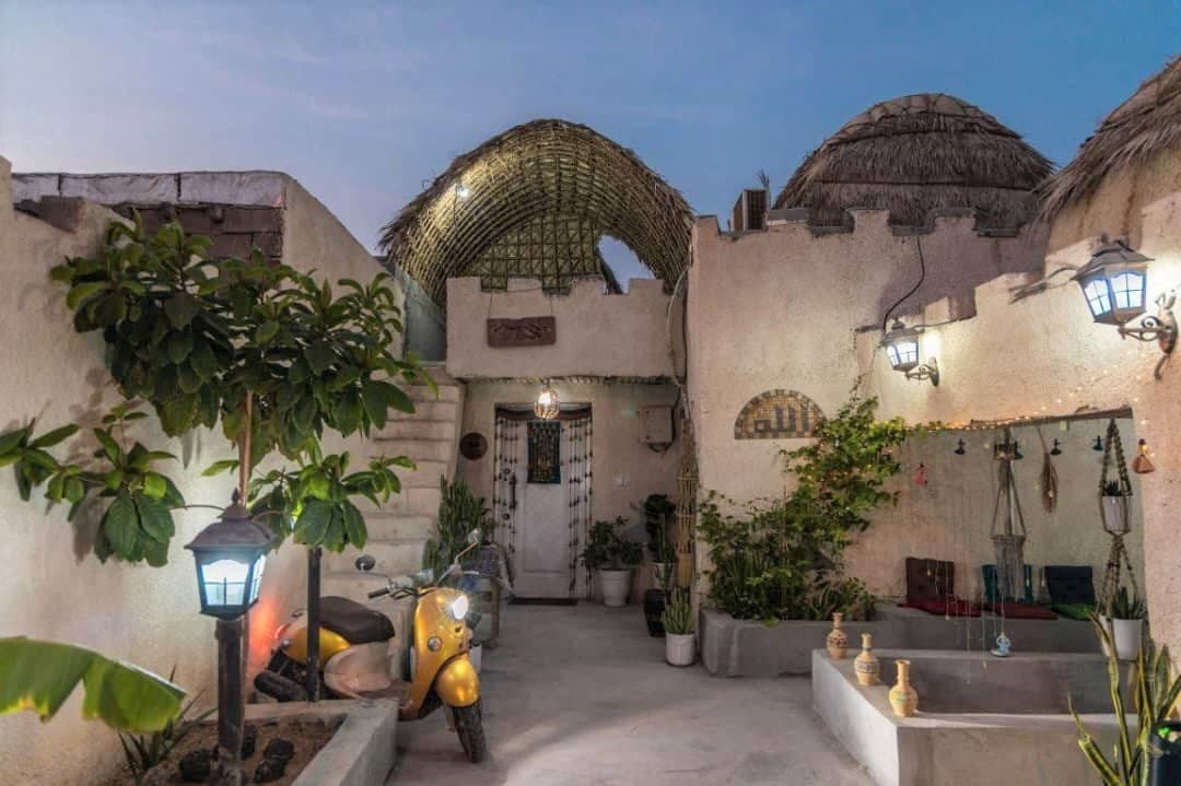 نما اقامتگاه در شب