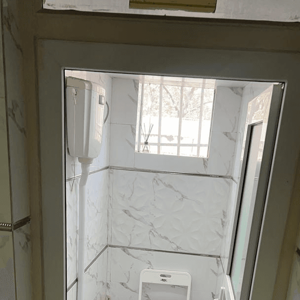 سرویس بهداشتی و حمام 