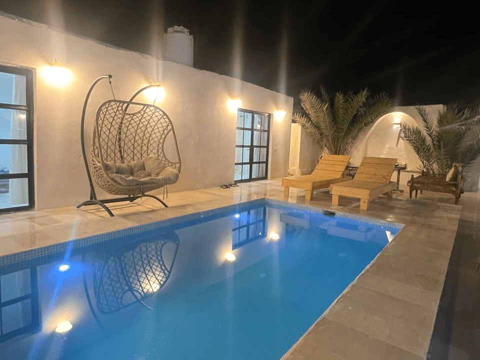 نما اقامتگاه در شب