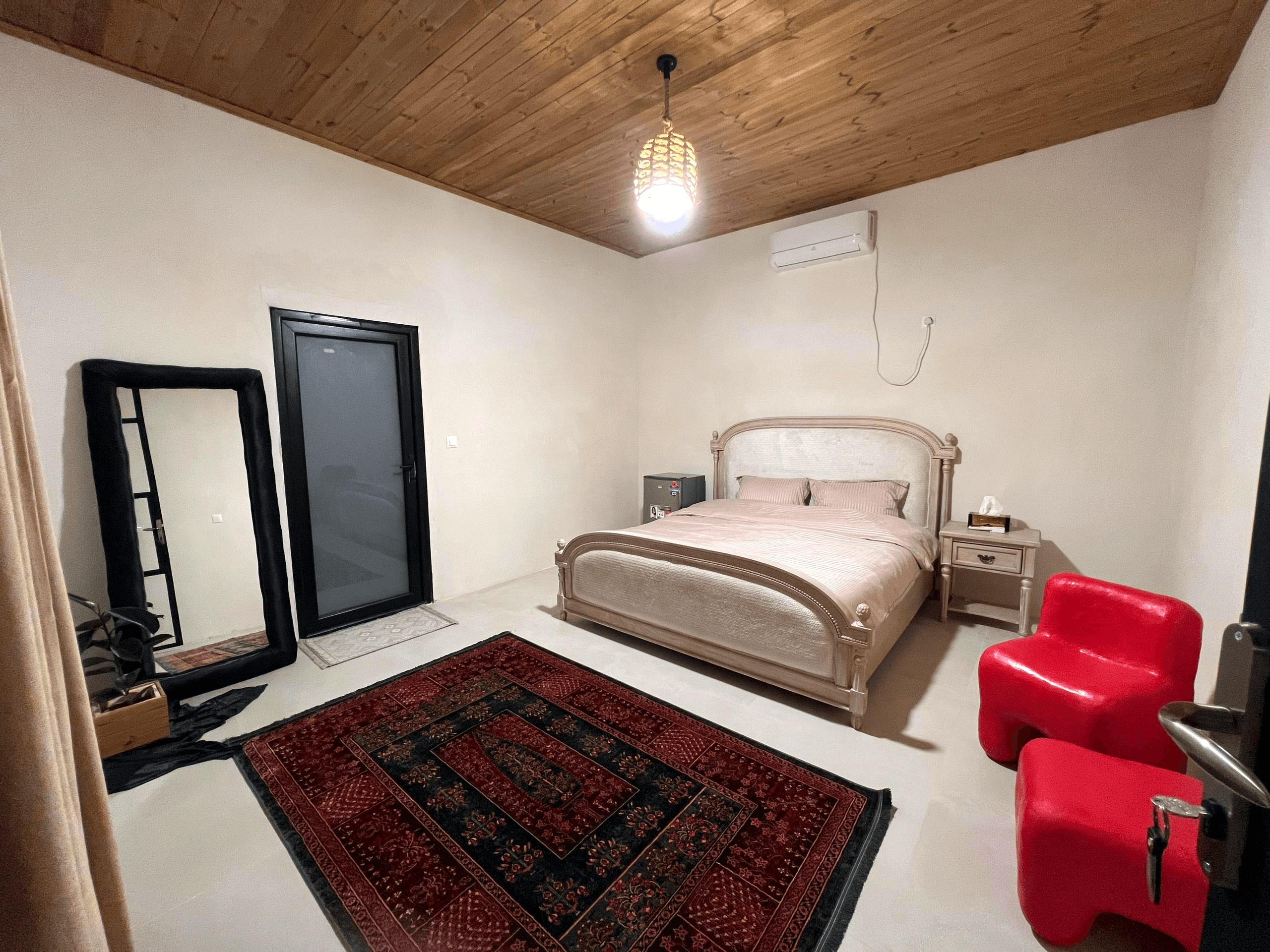 اتاق 2
