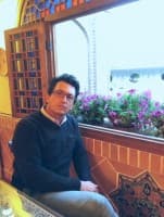 hostIntroImage-علی کرمی
