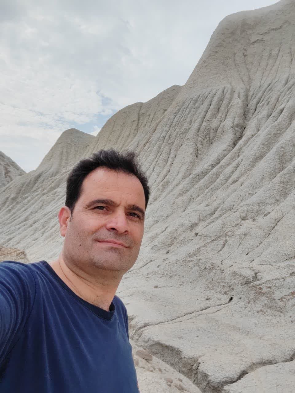 hostIntroImage-مجید کمالی