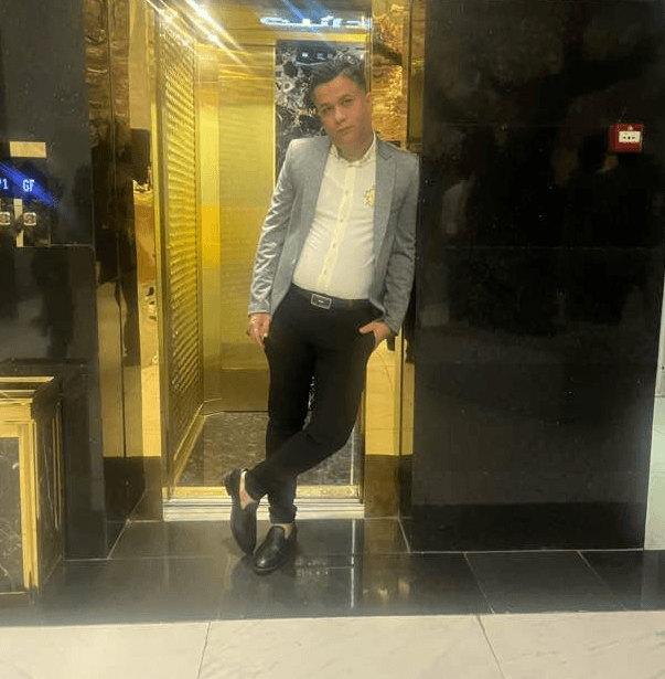 hostIntroImage-حمیدرضا راستی
