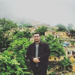 hostIntroImage-علی رنجبر