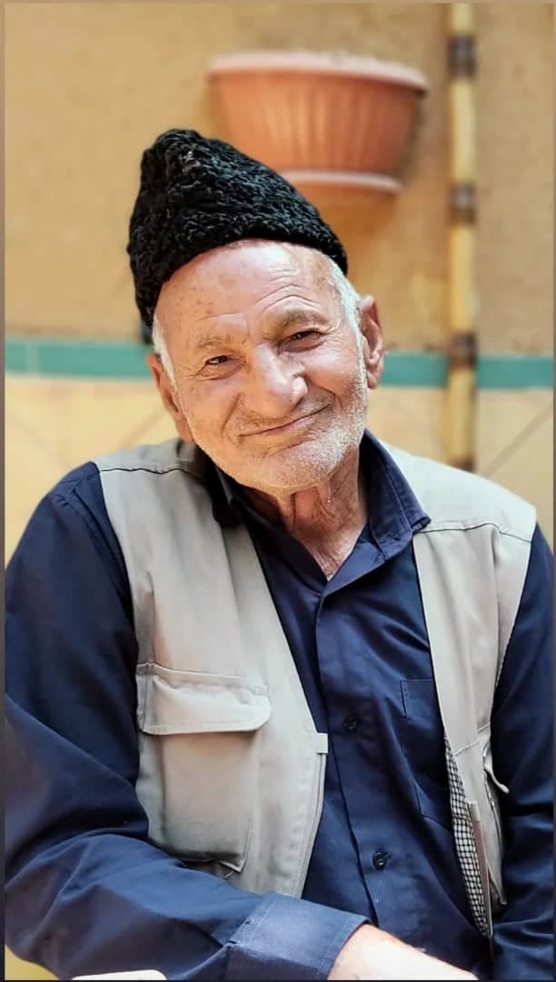hostIntroImage-عبدالحمید حیدری