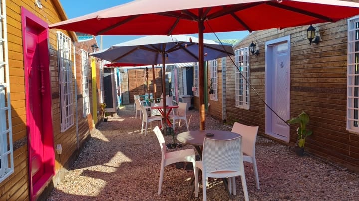 کانکس ساحلی در هرمز - سرخابی