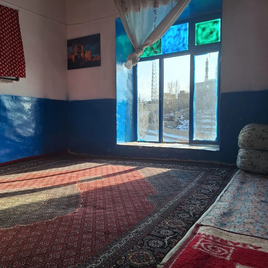 اجاره خانه روستایی سنتی در تکاب آذربایجان غربی  