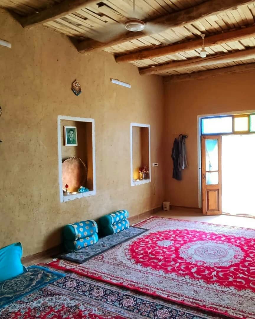 اجاره اتاق سنتی در روستا ارجنک خوانسار - 21 متری