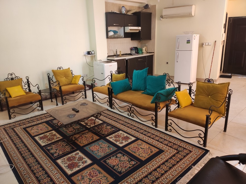 اجاره آپارتمان یک خوابه 85 متری در گلشهر بندر عباس - طبقه 3