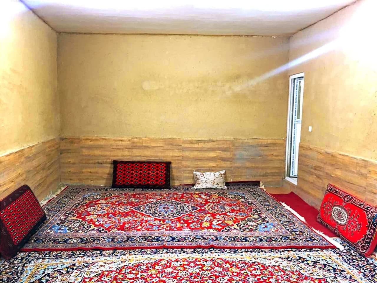 اجاره اتاق سنتی در گلیان شیروان