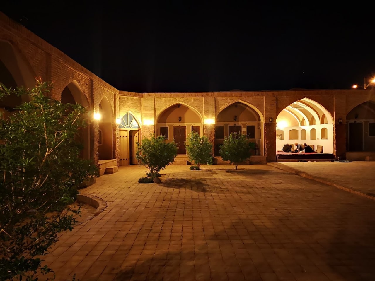 اجاره کاروانسرا کویری در انارک نائین - 9