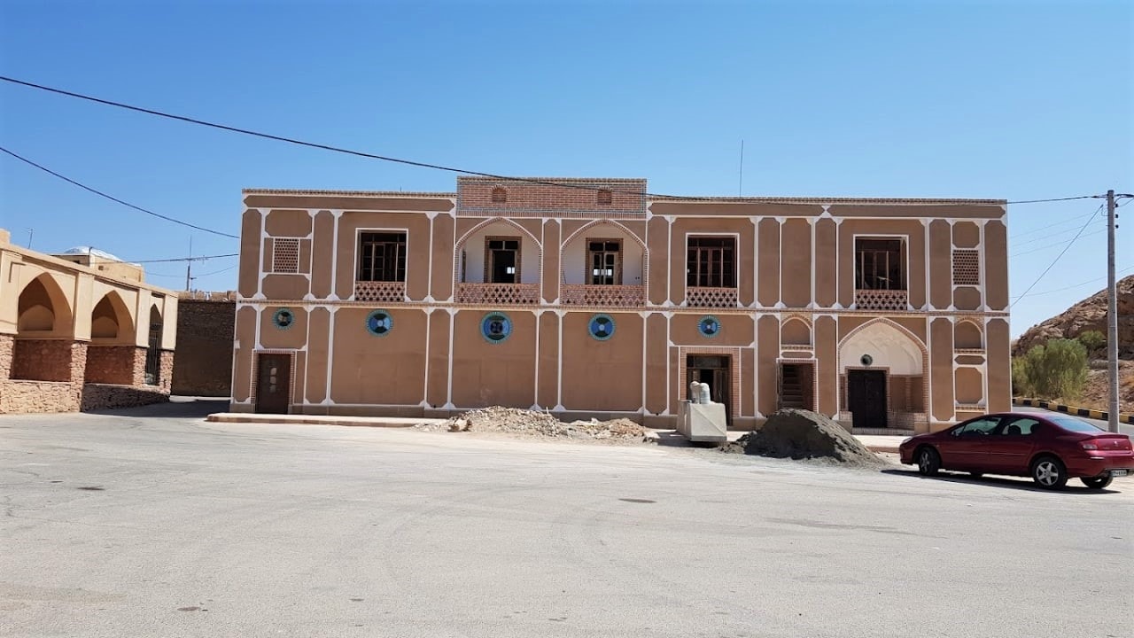اجاره کاروانسرا کویری در انارک اصفهان - 15