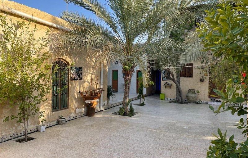 اجاره اتاق سنتی 2 نفره تخت دار مستردار در طبل قشم - کلک سرخ