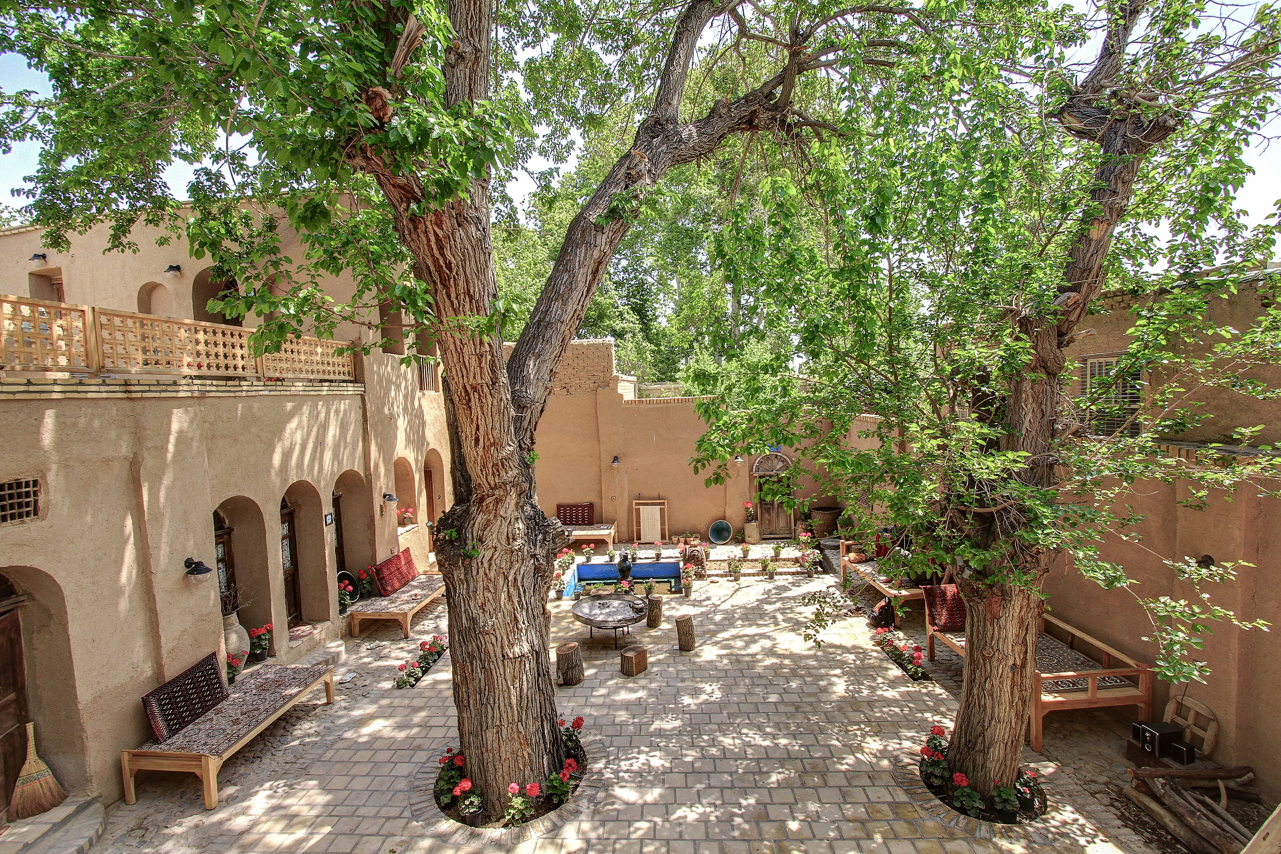 اجاره خانه سنتی در نطنز اصفهان - ایوان