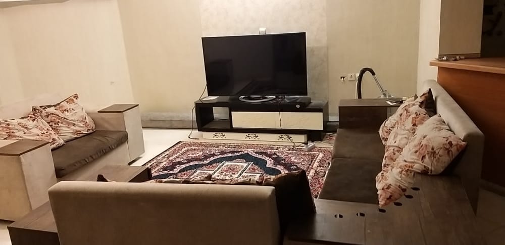اجاره آپارتمان مبله در خیابان زند شیراز  - طبقه دوم