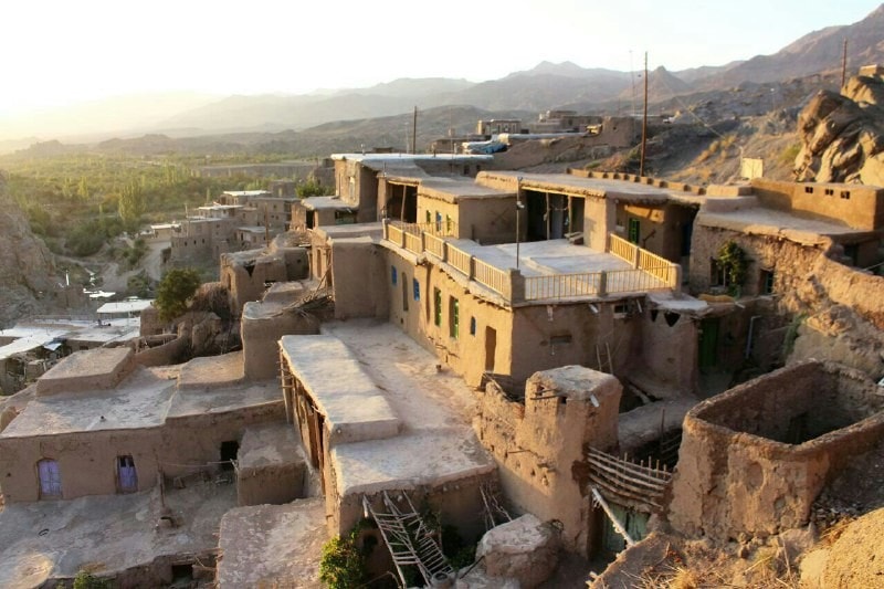 اجاره اتاق روستایی در روستای طرق کاشمر-12 متری