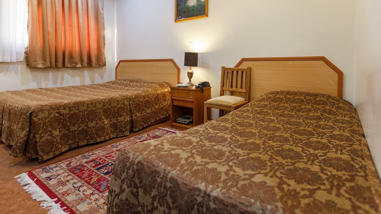 اجاره اتاق 2تخته در مرکزشهر شیراز