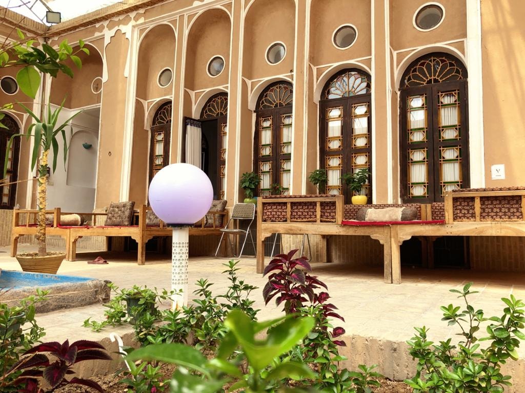 اجاره هتل سنتی سه تخته هفت خان در یزد - اتاق 6