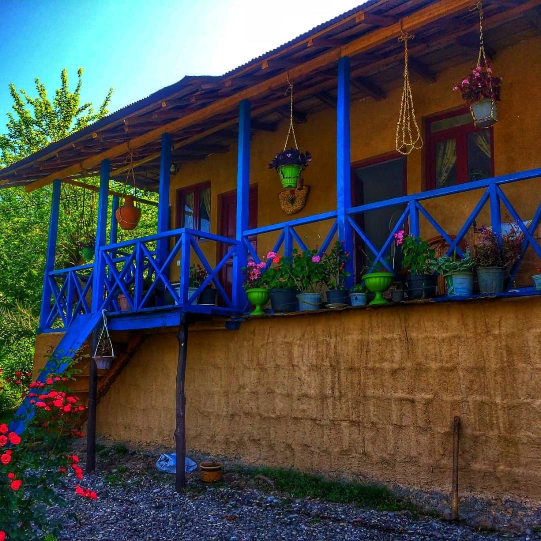 اجاره اتاق بومگردی در میرزاگلبند رودبار