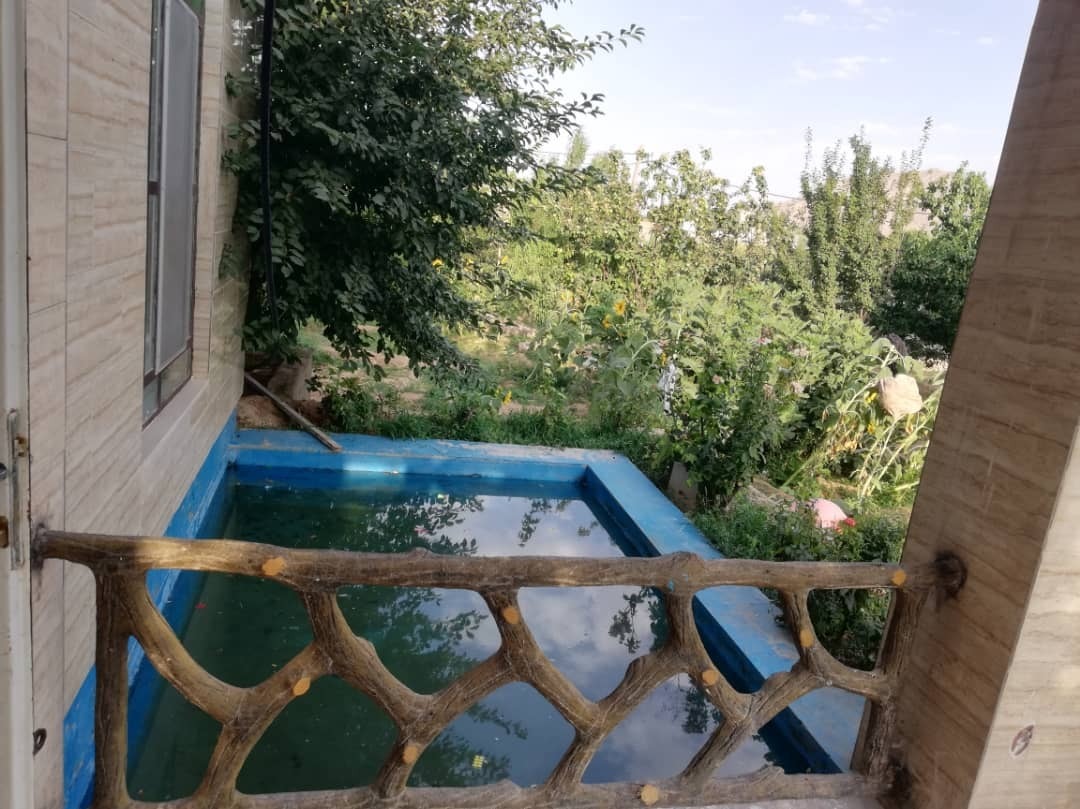 اجاره ویلا باغ در حسین آباد مهریز 