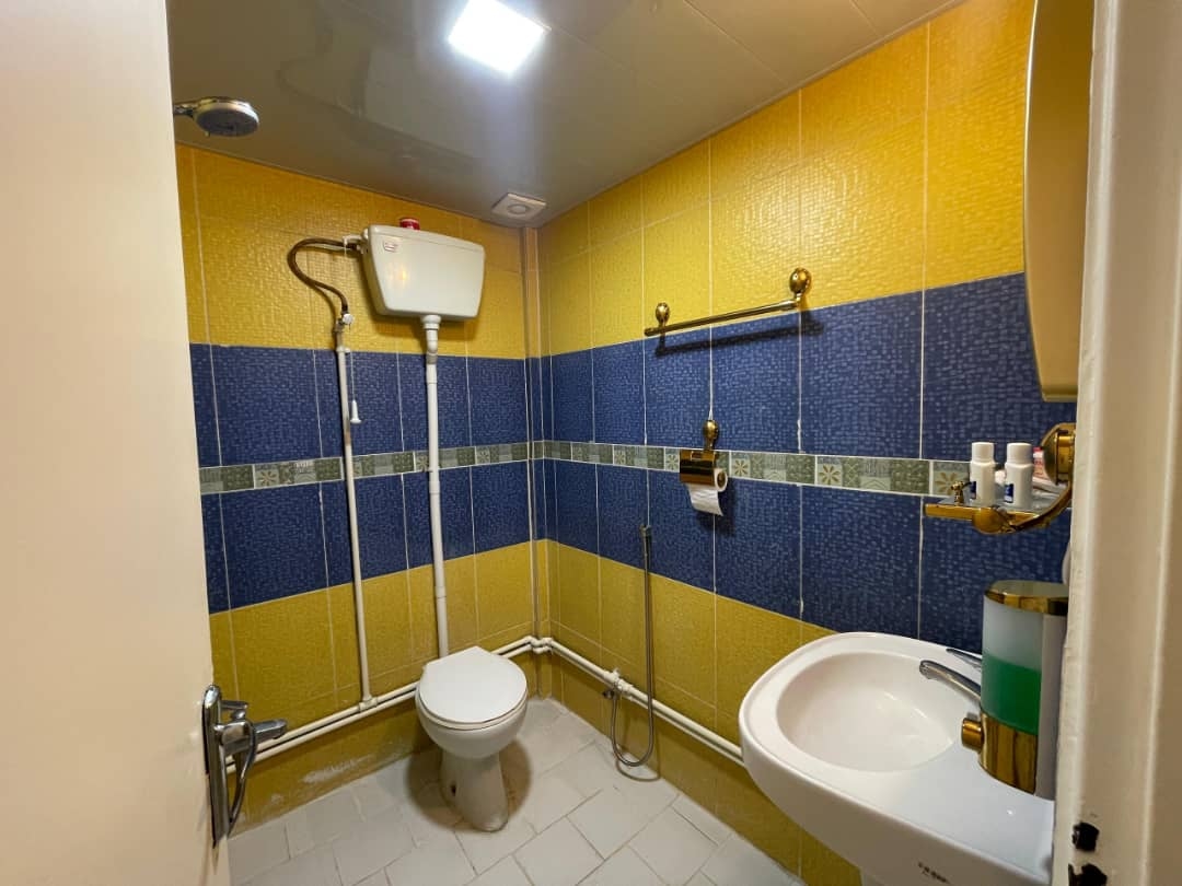 اجاره اتاق دو تخته  طبقه دو در ارگ علیشاه - اتاق 201