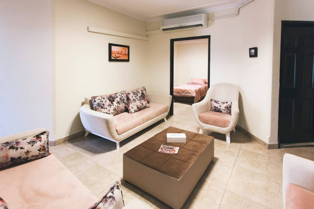 اجاره هتل آپارتمان 6تخته چهارخواب طبقه دو در آزادی تبریز - واحد 4