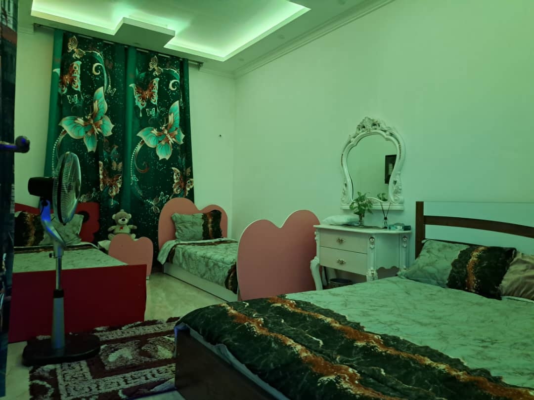 اجار ویلا سه خواب در میدان ولیعصر رشت