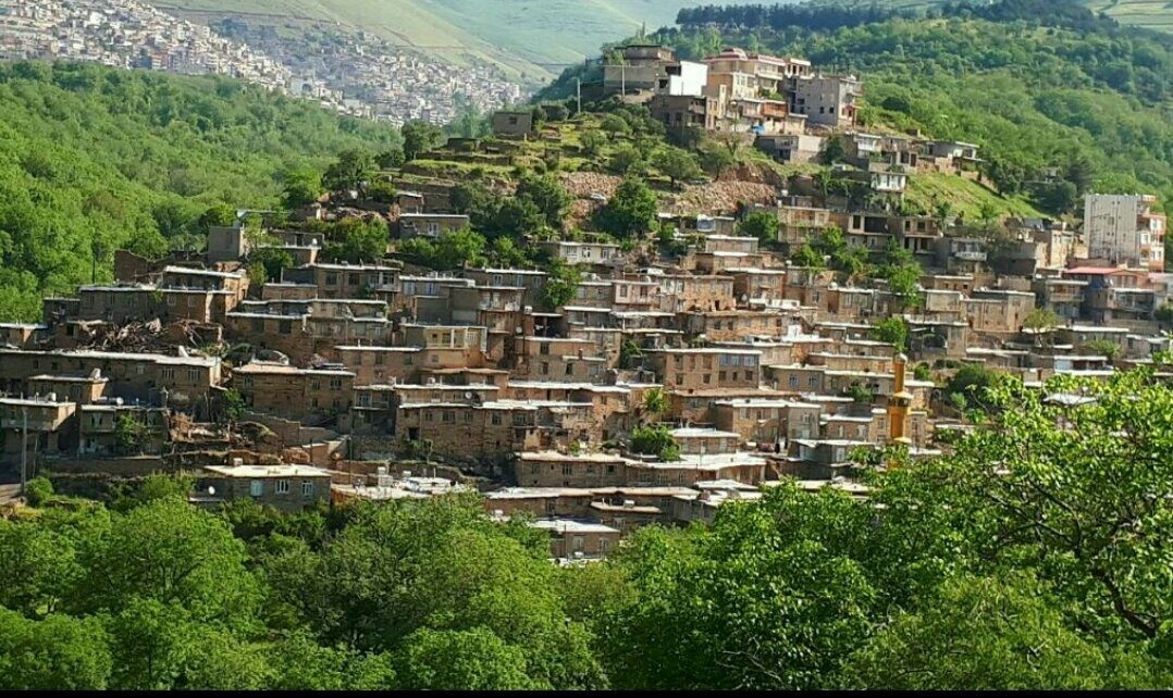 اجاره منزل مبله چوبی در خانقاه پاوه-دوخوابه طبقه اول