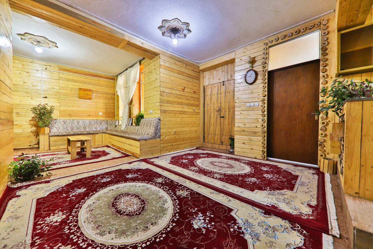 اجاره منزل مبله چوبی در خانقاه پاوه-دوخوابه طبقه اول