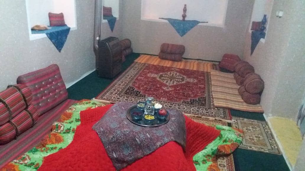 اجاره اقامتگاه بومگردی سنتی در فارسان