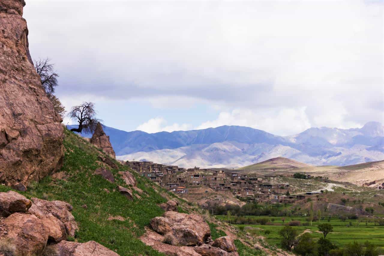 اجاره اتاق 8نفره سنتی در نامق کاشمر - عمونوروز