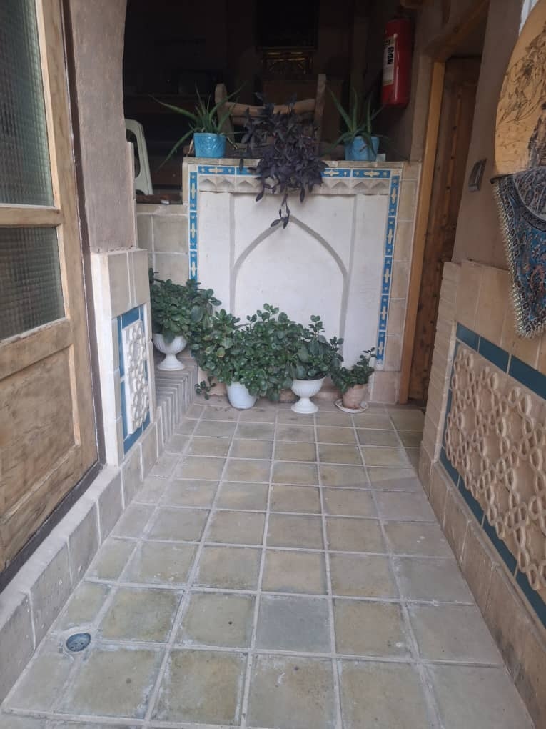 اجاره سوئیت بوم گردی در فهادان یزد - اتاق ترمه