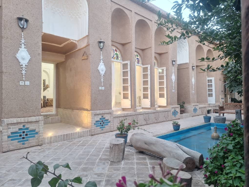 اجاره سوئیت بوم گردی در فهادان یزد - اتاق ترمه