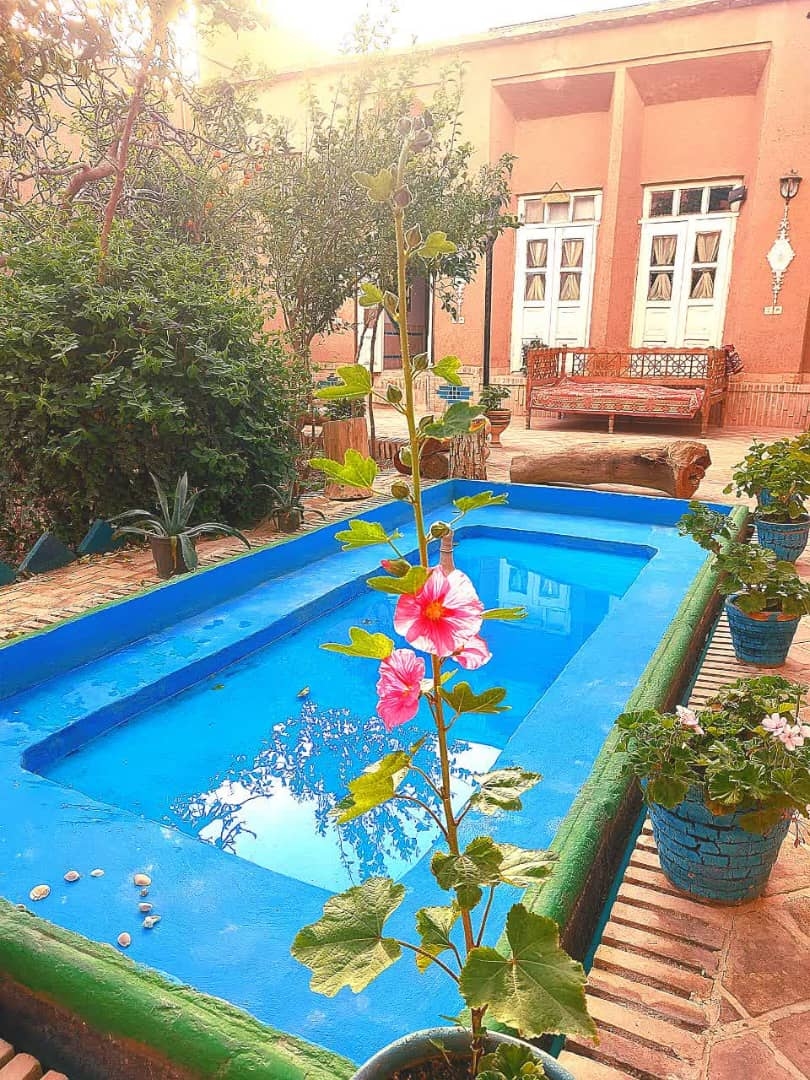 اجاره سوئیت بومگردی در فهادان یزد - اتاق کاه گلی