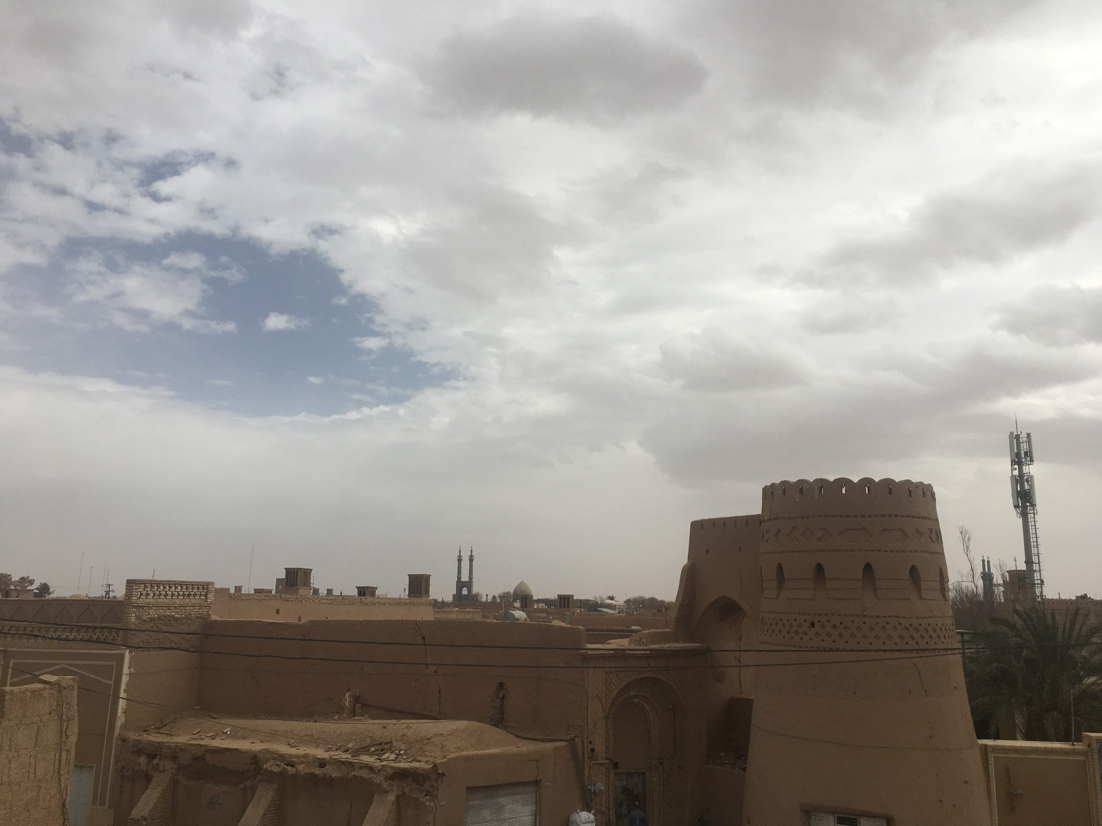 اجاره سوئیت مبله در قیام یزد